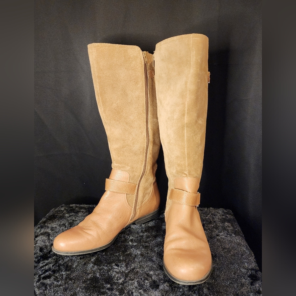 Naturalizer Tan Heeled Boots